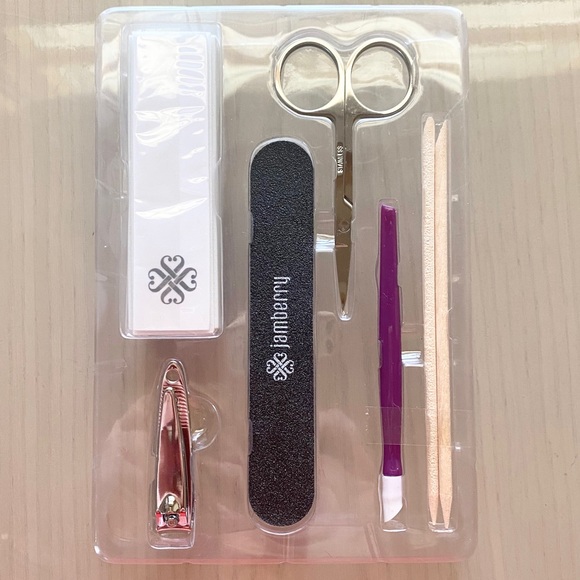 NWT Jamberry Application Kit, Everything you need to apply a set of nails - Picture 5 of 7